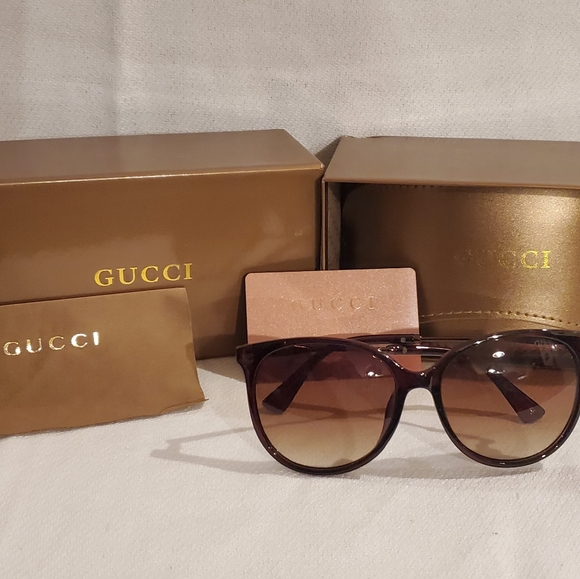 Beautiful Brown Gucci Sunglasses - Picture 13 of 15